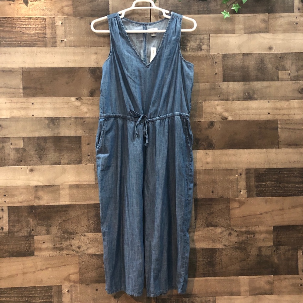 OLD Navy Chambray  SZ  XL /TG Jumpsuit NEW